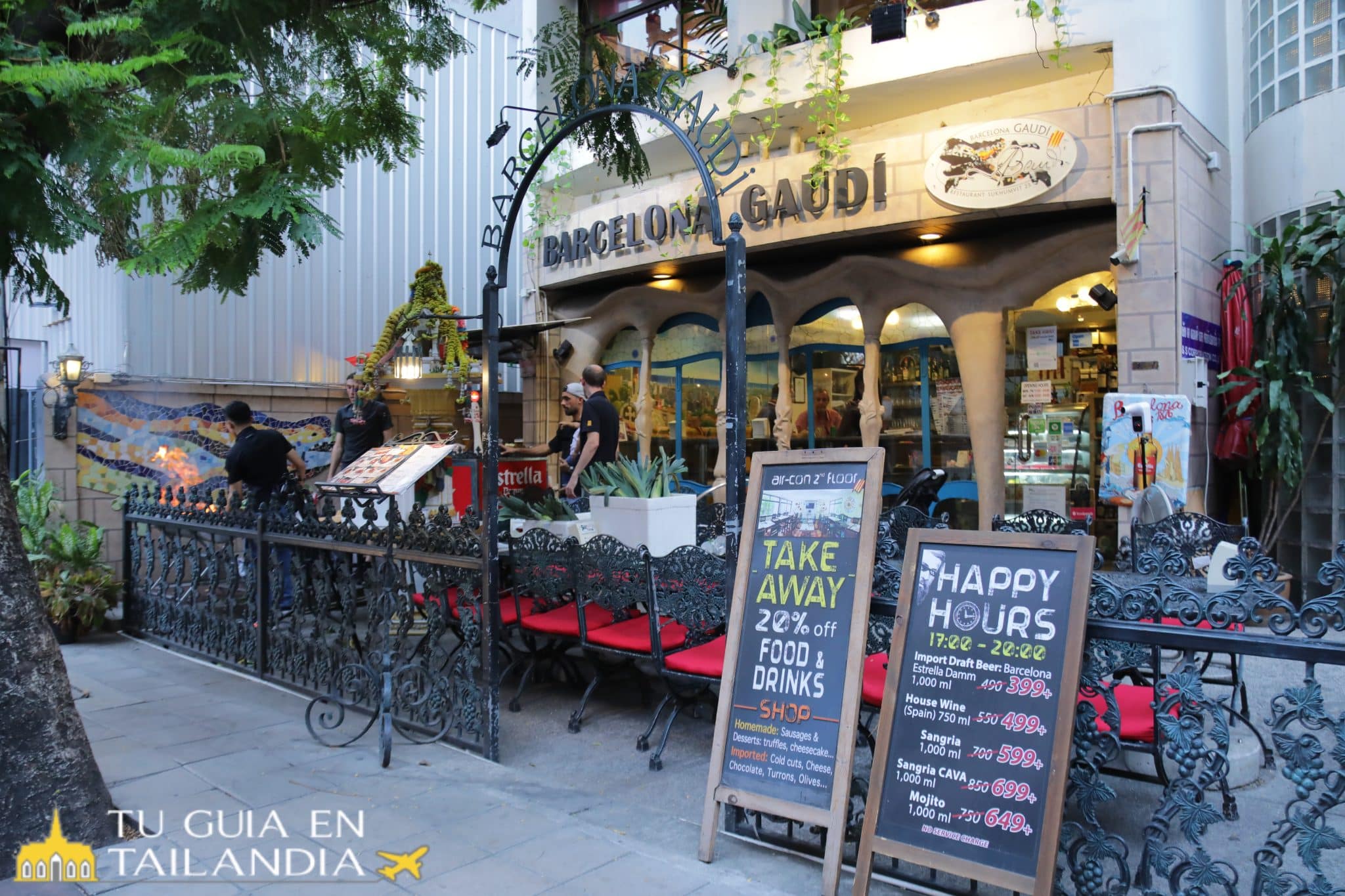 ENTREVISTA RESTAURANTE BARCELONA GAUDI EN BANGKOK