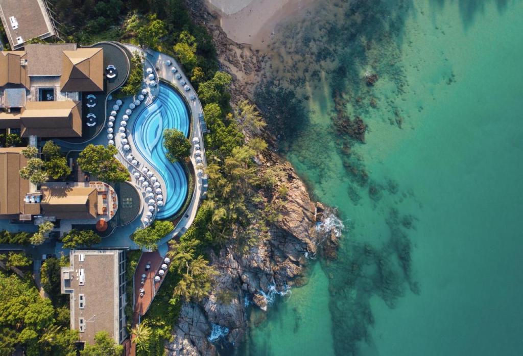 Vistas al impresionante Pullman Resort en Phuket, Tailandia.