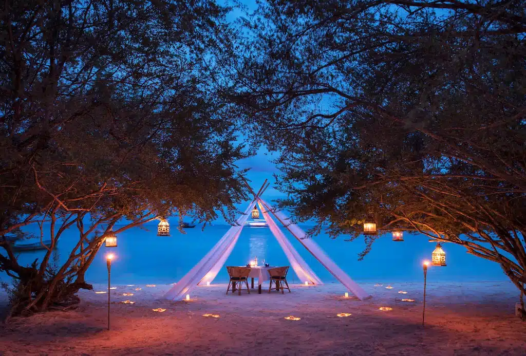 restaurante romantico Hotel Haad Tien Beach Resort en Koh Tao