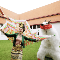 la danza del pajaro Gingala Lanna