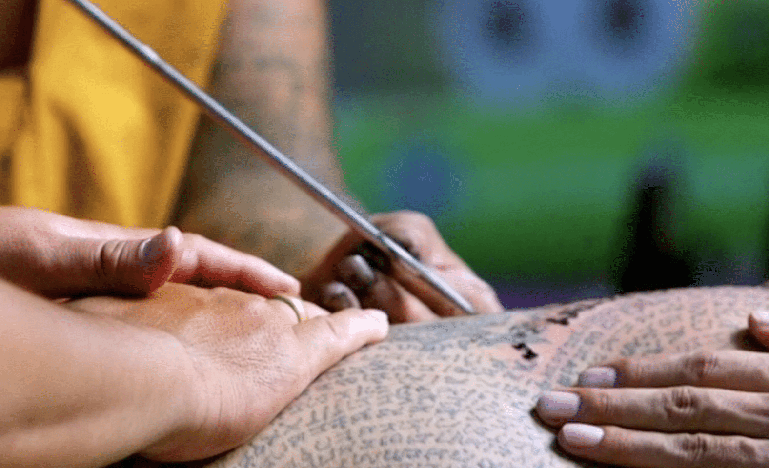 ¿Que son los tatuajes tailandeses tradicionales conocidos como Sak Yant Via BBC video