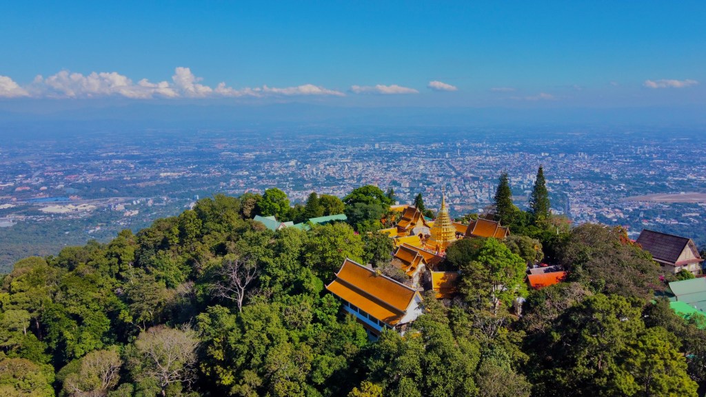 Vistas al templo Doi Suthep scaled