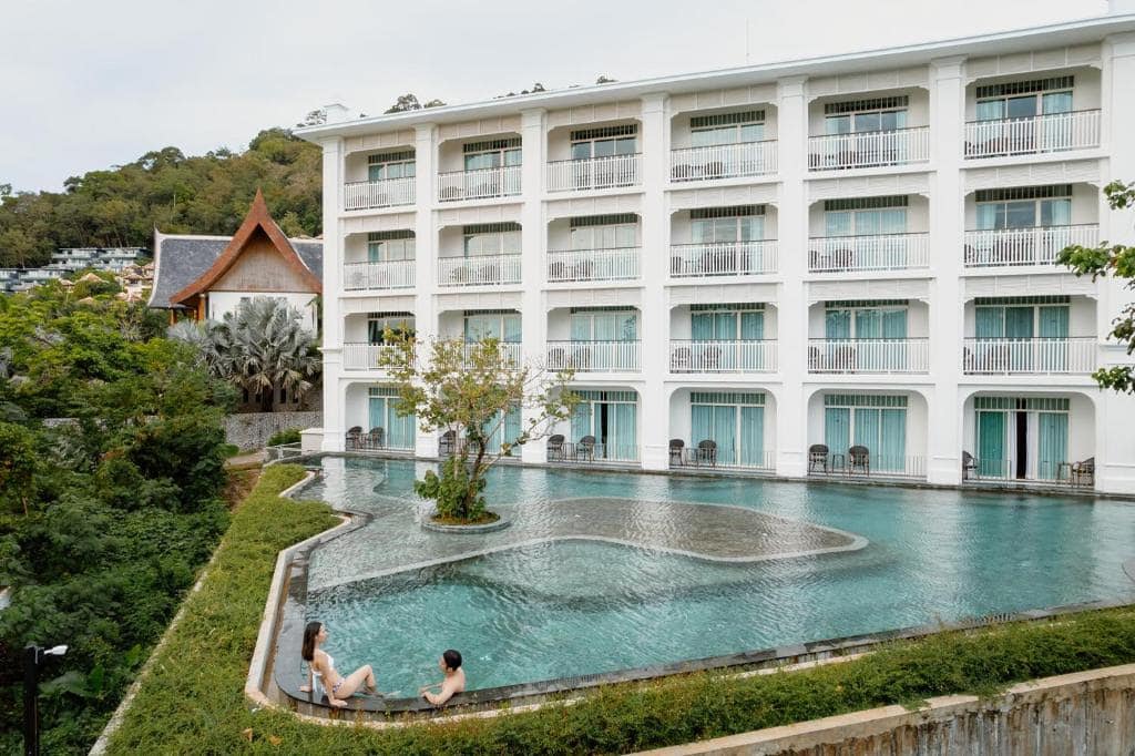 Piscina HOTEL MARINA GALLERY RESORT KACHA Kalim BAY EN PHUKET