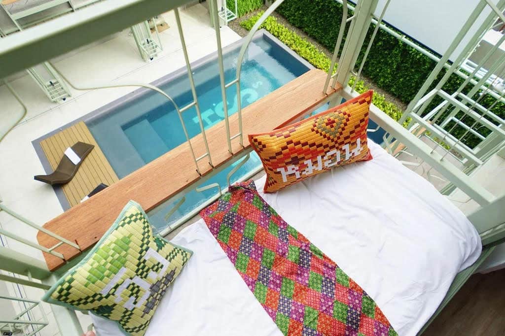 Piscina Samsen Street Hotel