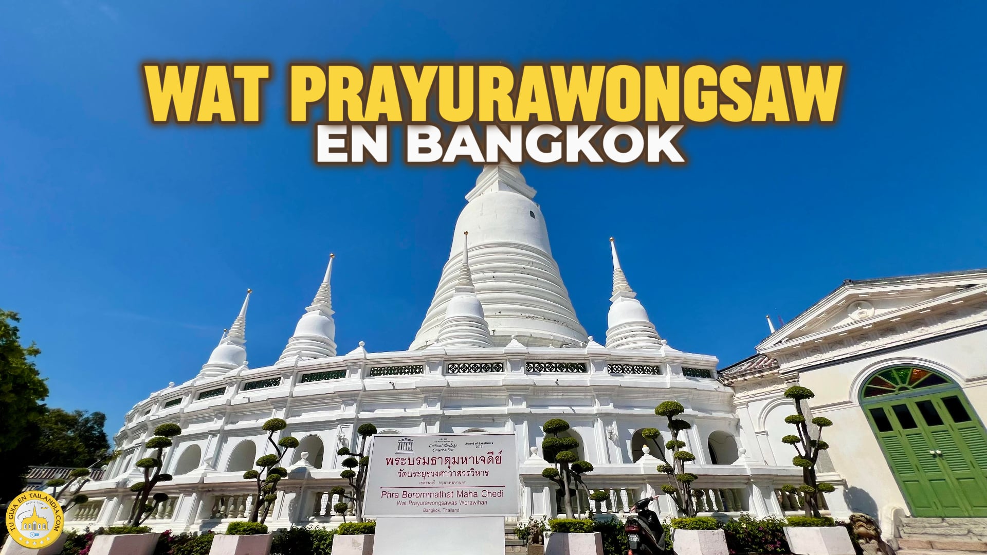 Wat Prayurawongsawat Bangkok el templo blanco con tortugas gigantes ()