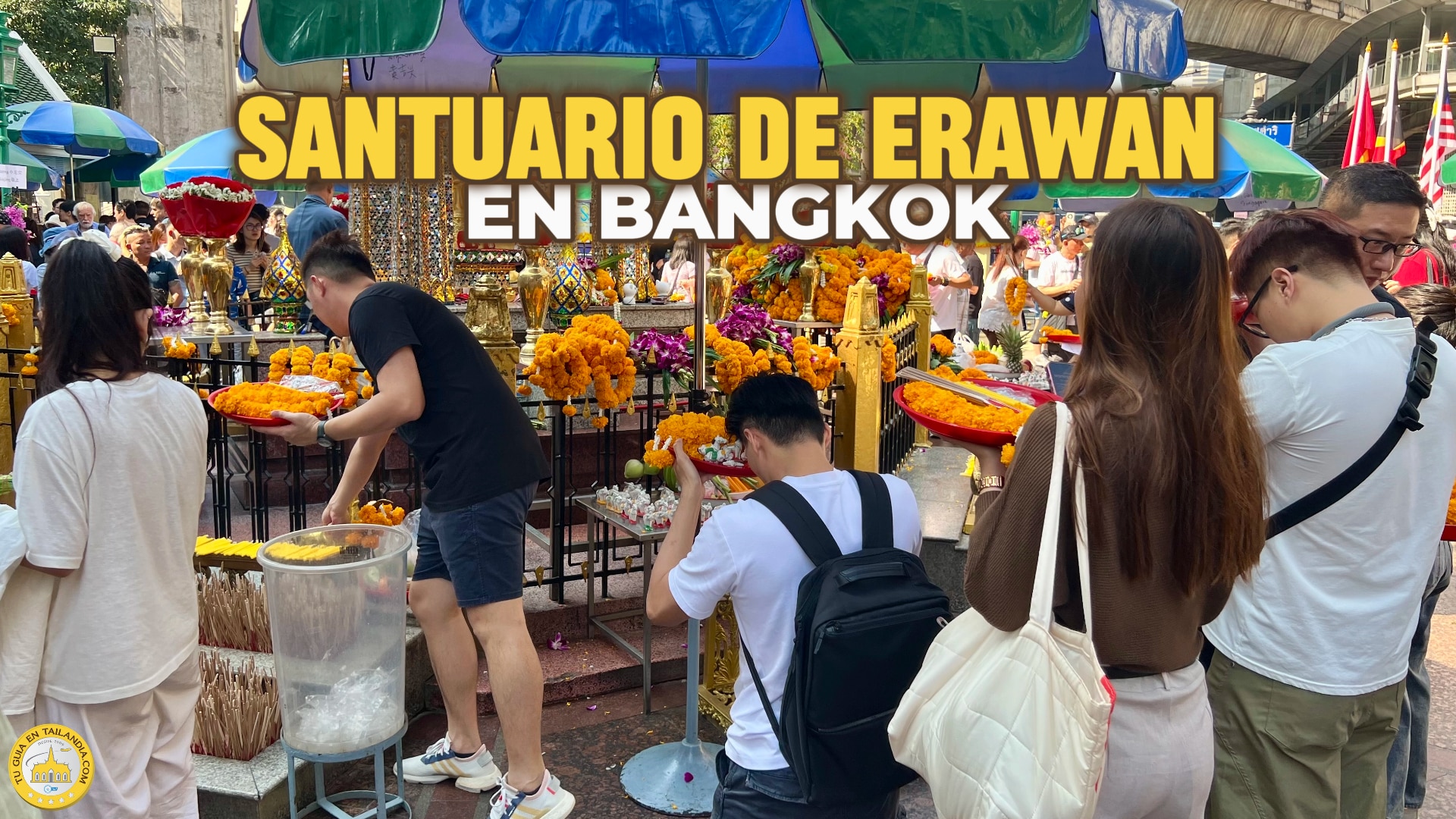 Santuario de Erawan en Bangkok ()